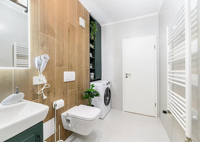 Apartment Bellatrix With Parking-tractoru Coresi *